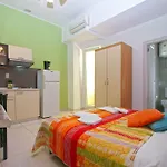 Oriana 898 Апартаменты Пула