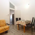 Апартаменты Oriana 898 *