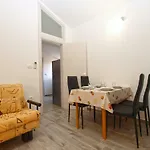 Апартаменты Oriana 898 *