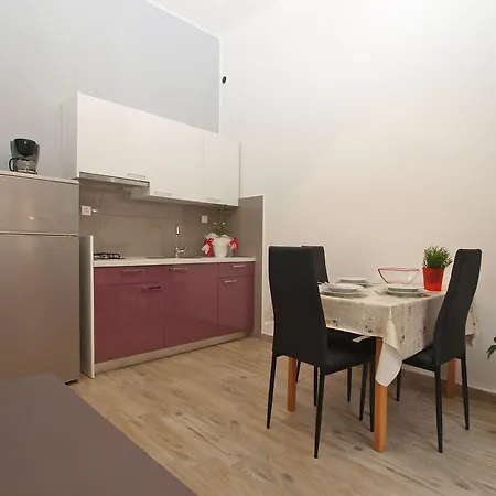 Apartment Oriana 898 Pula