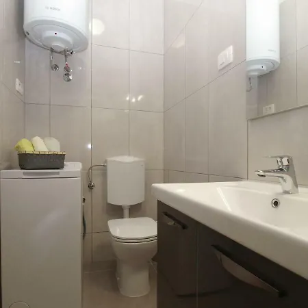 Appartamento Oriana 898 *