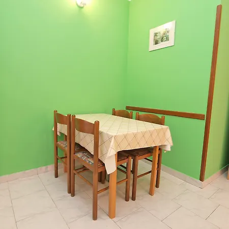 Appartamento Oriana 898 *