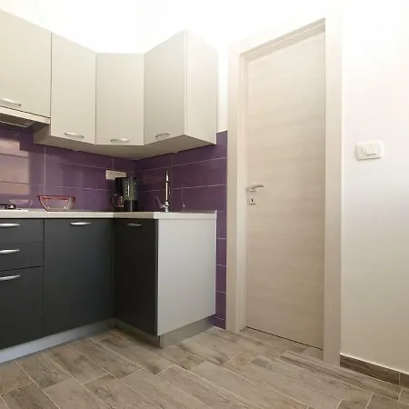 Apartman Oriana 898 *