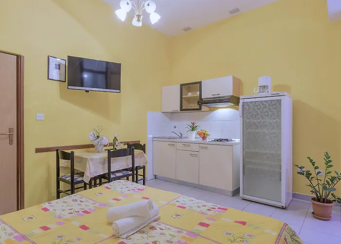 Oriana 898 Apartment *