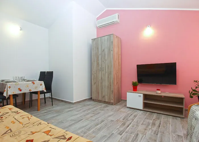 Oriana 898 Lejlighed *