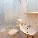 Oriana 898 *
