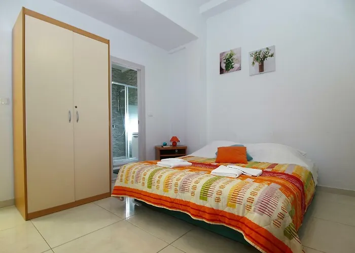 Oriana 898 Apartamento Pula